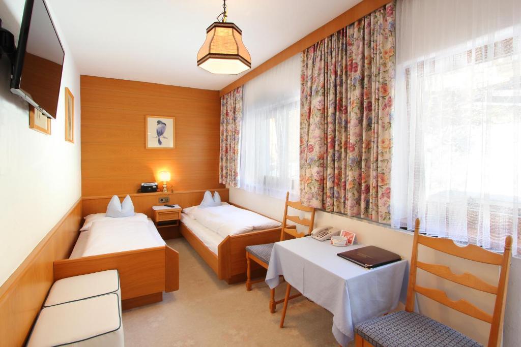 Aalto Panorama Hotel Seefeld w Tirolu Pokój zdjęcie